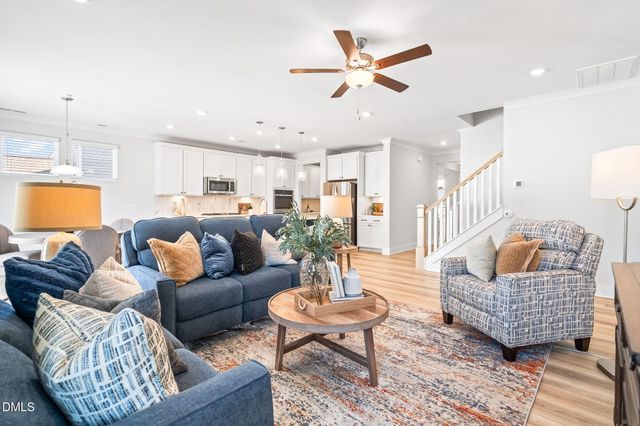 1040 Gibson House Drive, Burlington, NC 27215