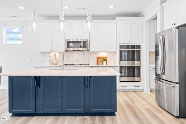 1040 Gibson House Drive, Burlington, NC 27215