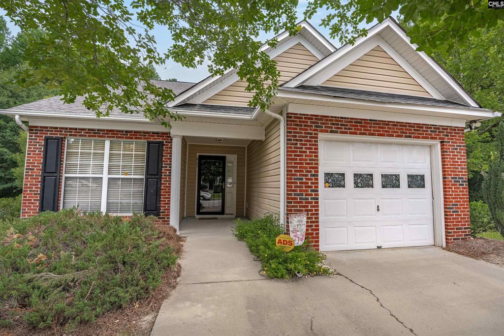 869 Sandmyrtle Circle, Columbia, SC 29229