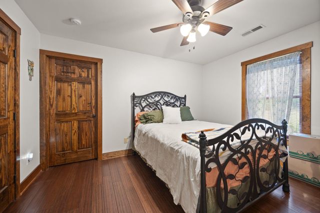 65 TRENTON Court, Nancy, KY 42544