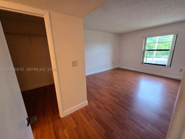 5900 SW 127th Ave 3304, Miami, FL 33183