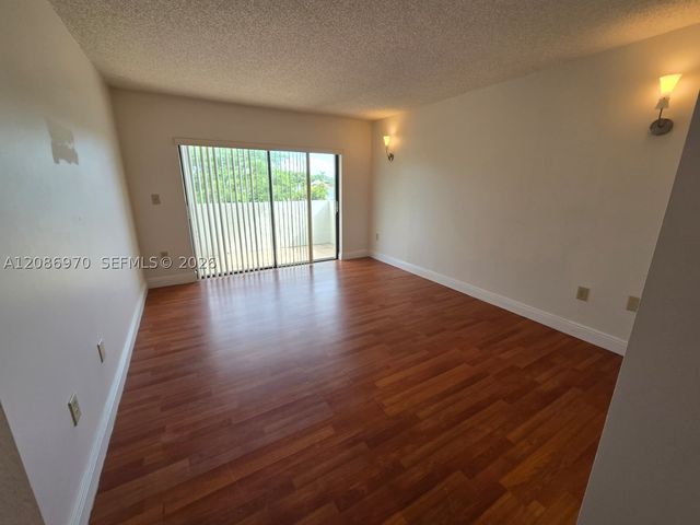 5900 SW 127th Ave 3304, Miami, FL 33183