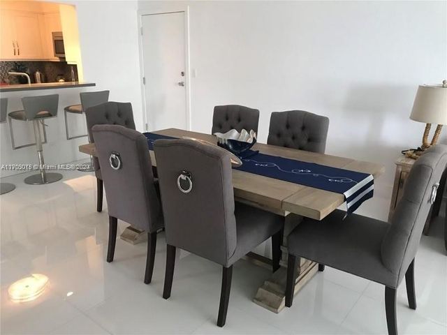 5005 Collins Ave 1108, Miami Beach, FL 33140