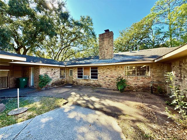 10911 Ashcroft Drive, Houston, TX 77096