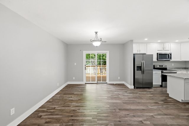 200 Paul Sawyier Drive, Frankfort, KY 40601