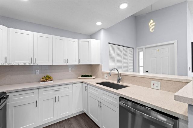 1187 The 12th Fairway, Wellington, FL 33414