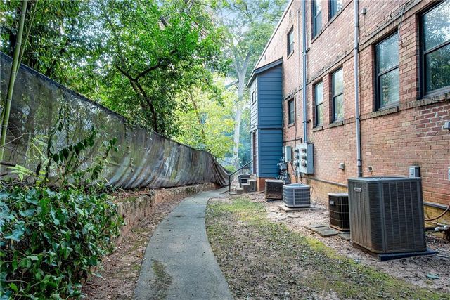 327 3rd Street NE 3, Atlanta, GA 30308