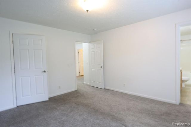 19905 Seminole, Redford, MI 48240