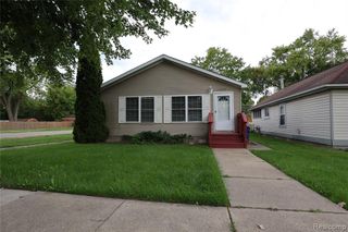 19905 Seminole, Redford, MI 48240