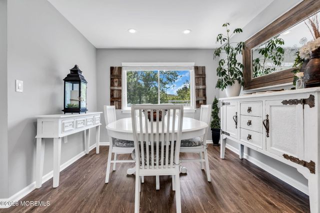 1083 Cavan Drive, Toms River, NJ 08753