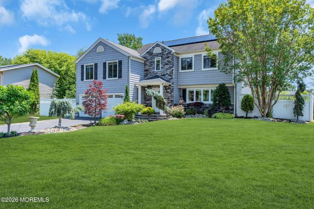1083 Cavan Drive, Toms River, NJ 08753