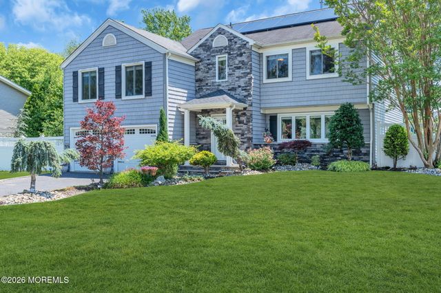 1083 Cavan Drive, Toms River, NJ 08753