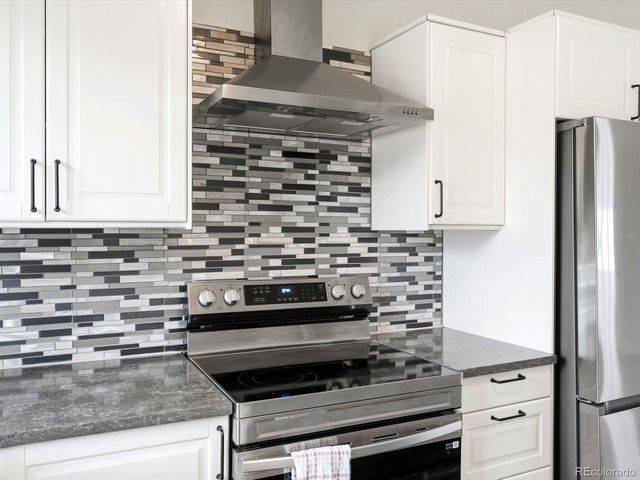 8442 Blazing Star Pl, Parker, CO 80134