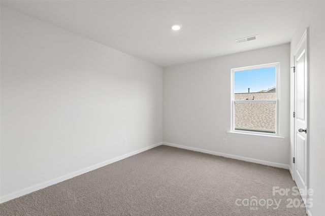 92 Queen Valley Way, Waynesville, NC 28786