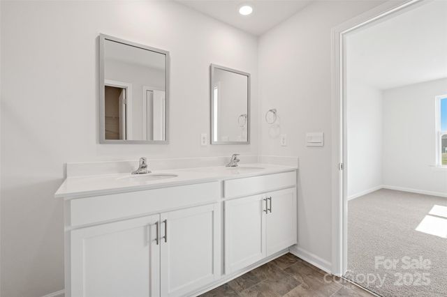 92 Queen Valley Way, Waynesville, NC 28786