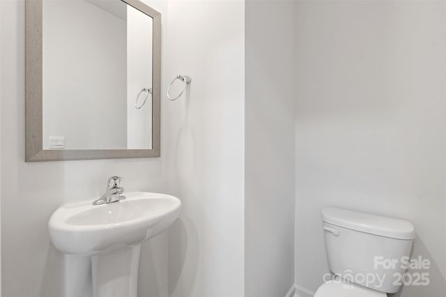 92 Queen Valley Way, Waynesville, NC 28786