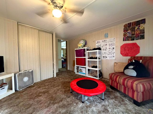 503 NE Gordon ST, Topeka, KS 66608