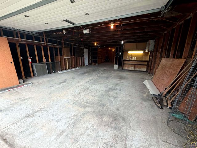 503 NE Gordon ST, Topeka, KS 66608