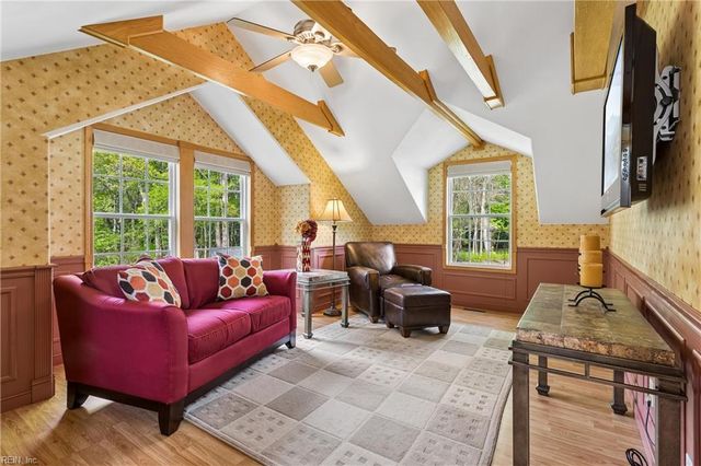 203 N Bowman TER, Yorktown, VA 23693