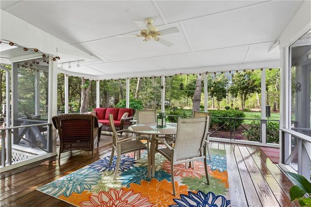 203 N Bowman TER, Yorktown, VA 23693