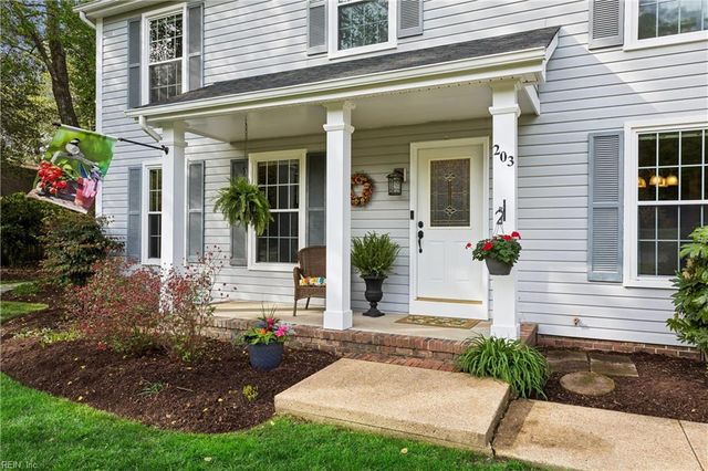 203 N Bowman TER, Yorktown, VA 23693