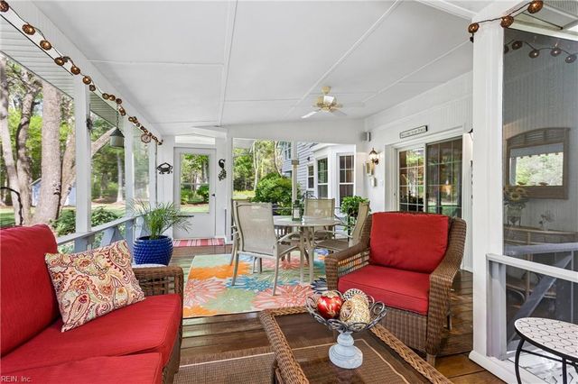 203 N Bowman TER, Yorktown, VA 23693