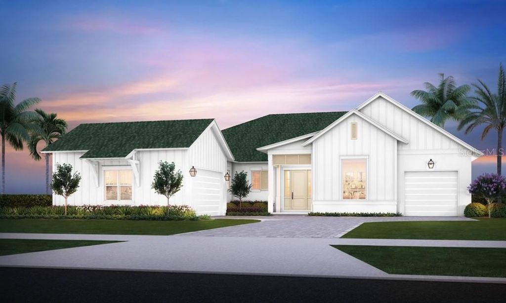 4705 WESTLAKE STREET, BRADENTON, FL 34210 — exterior