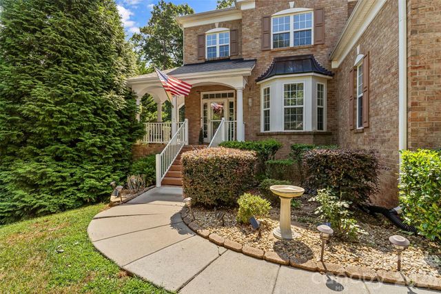 120 Harrison Point Court, Mooresville, NC 28117