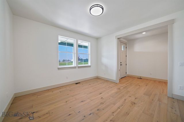 1606 Kit Carson Circle, Belgrade, MT 59714