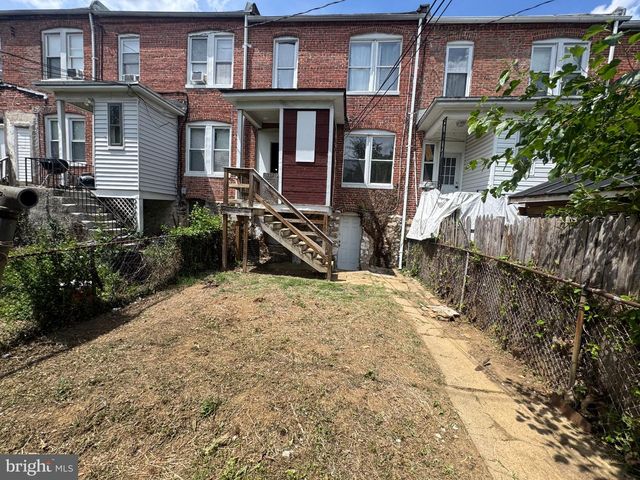 3321 BRIGHTON ST, Baltimore, MD 21216