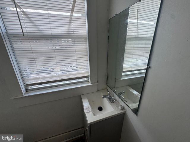 3321 BRIGHTON ST, Baltimore, MD 21216
