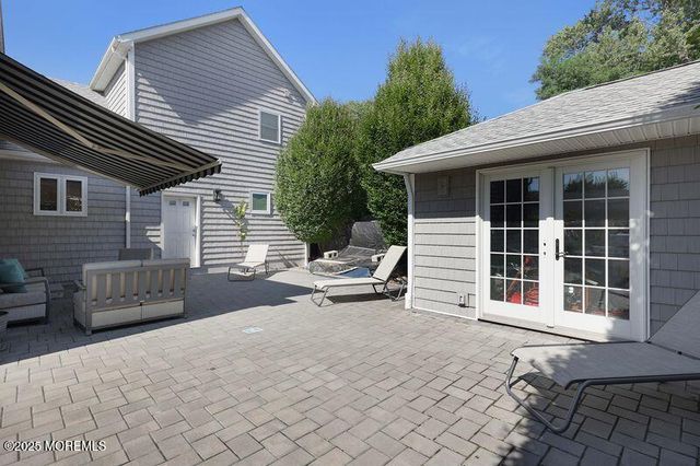 63 Carpenter Street, Red Bank, NJ 07701