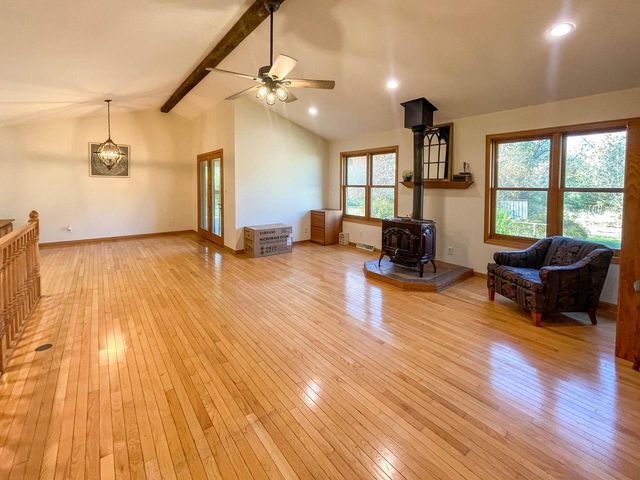 9506 296th AVENUE, Salem, WI 53168