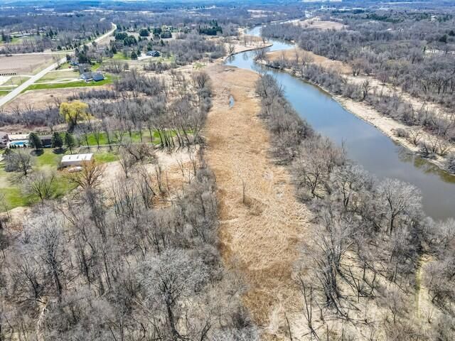 9506 296th AVENUE, Salem, WI 53168