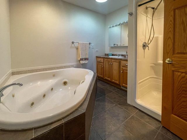 9506 296th AVENUE, Salem, WI 53168