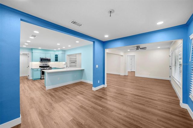 402 ERIE AVENUE, Tampa, FL 33606