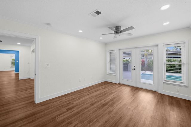 402 ERIE AVENUE, Tampa, FL 33606
