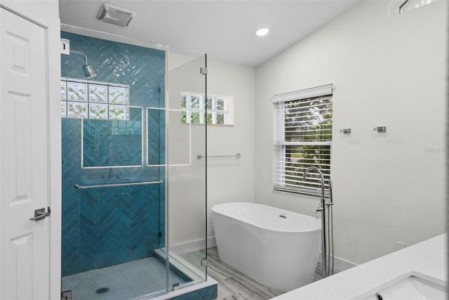 402 ERIE AVENUE, Tampa, FL 33606