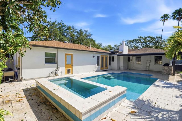 402 ERIE AVENUE, Tampa, FL 33606