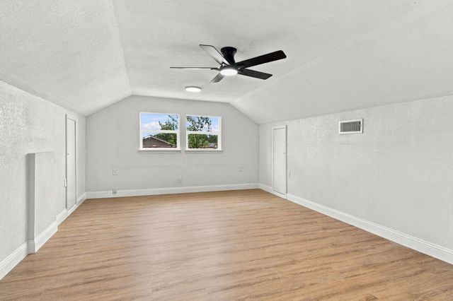 3931 Tiffany Drive, Houston, TX 77045