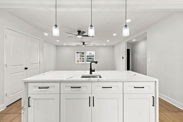 3931 Tiffany Drive, Houston, TX 77045
