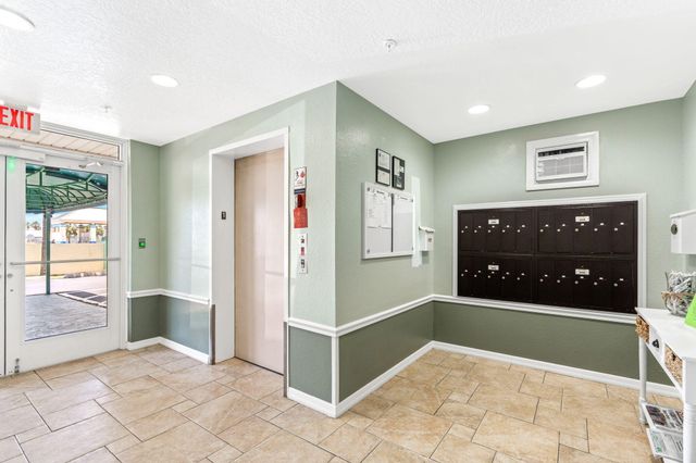 1505 N Highway A1A 304, Indialantic, FL 32903