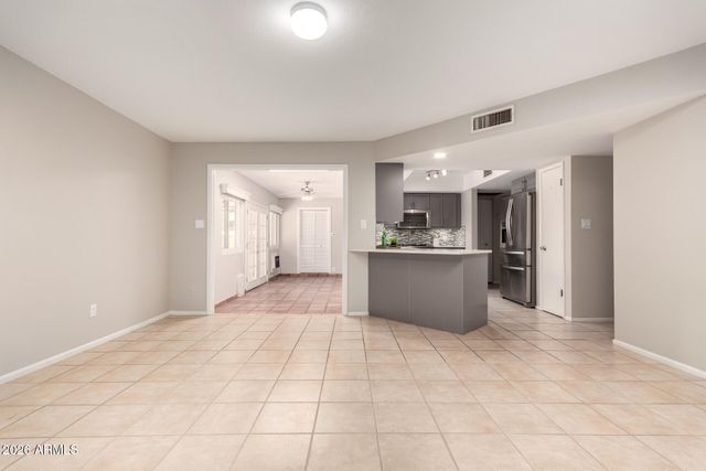 1833 W CITRUS Way, Phoenix, AZ 85015