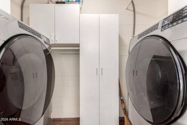 1833 W CITRUS Way, Phoenix, AZ 85015