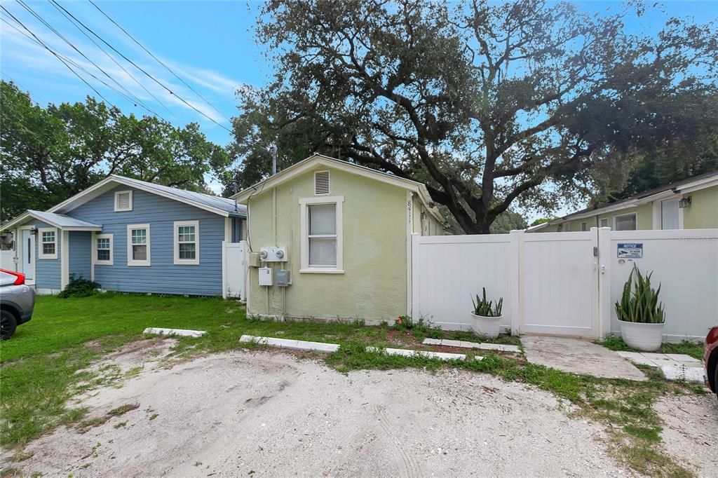 8413 N HAMNER AVENUE A, Tampa, FL 33604