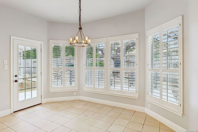 6542 Amber Oak, San Antonio, TX 78249