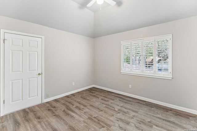 6542 Amber Oak, San Antonio, TX 78249