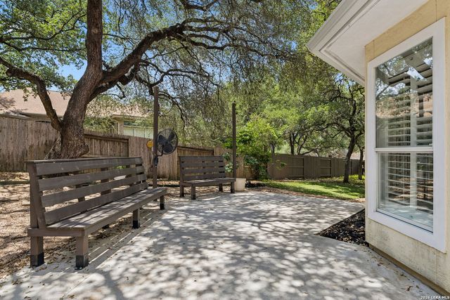 6542 Amber Oak, San Antonio, TX 78249