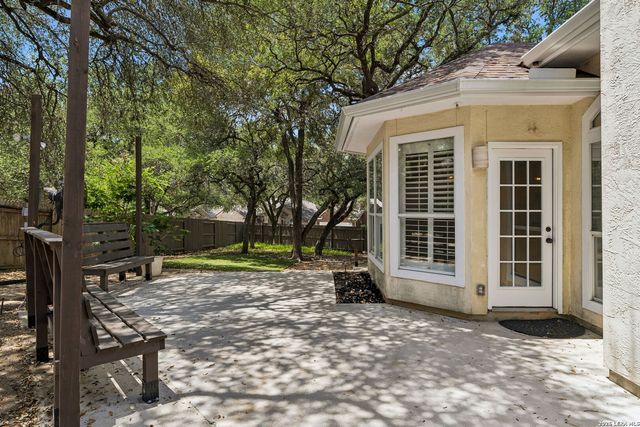 6542 Amber Oak, San Antonio, TX 78249