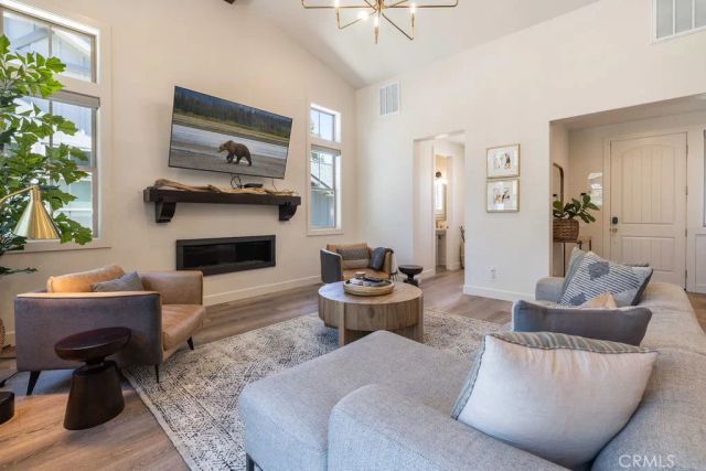 812 Pine Meadow Court, Big Bear Lake, CA 92315